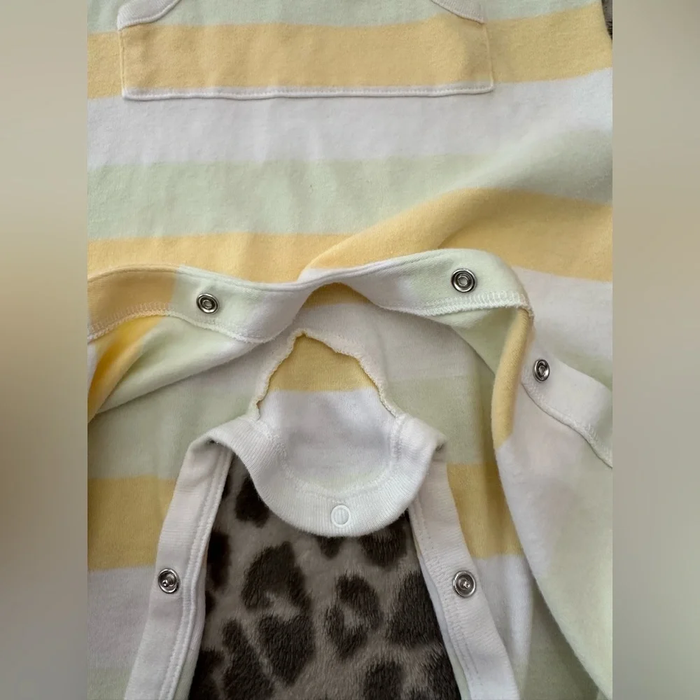 babyGap Short Sleeve Striped One-Piece for Baby in Green Yellow Size 6-12 Months